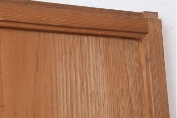 アンティーク建具　昭和中期　幅狭タイプ　一枚板　粋な意匠がおしゃれな板戸2枚セット(建具、引き戸)(R-043998)
