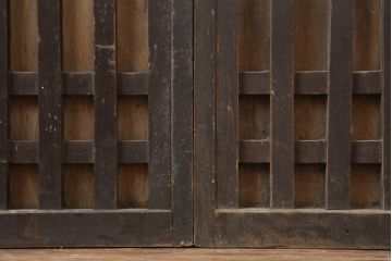 アンティーク建具　明治大正期　粋な風情の荒格子戸2枚セット(格子戸、建具、引き戸)(R-044006)