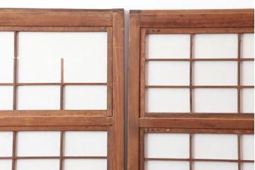 アンティーク建具　昭和初期　上手物!腰板欅(ケヤキ)材　裏障子付き　幅狭タイプ　上質な和の空間を彩る万本格子戸4枚セット(ガラス帯戸、建具、引き戸)(R-044008)