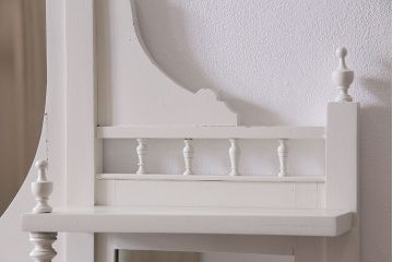 アンティーク家具　鏡付き　フランスアンティークのペイントキャビネット(ドレッサー、パーラーキャビネット)(R-044012)