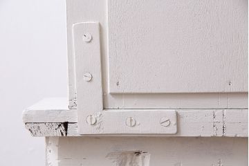 アンティーク家具　鏡付き　フランスアンティークのペイントキャビネット(ドレッサー、パーラーキャビネット)(R-044012)