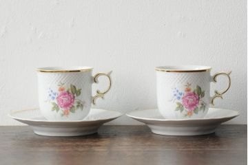 中古　ハンガリー　HOLLOHAZA(ホロハーザ)　Pannonia(パノニア)　バラ(薔薇)　カップ&ソーサー2客セット(洋食器)(R-044013)