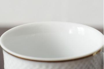 中古　ハンガリー　HOLLOHAZA(ホロハーザ)　Pannonia(パノニア)　バラ(薔薇)　カップ&ソーサー2客セット(洋食器)(R-044013)