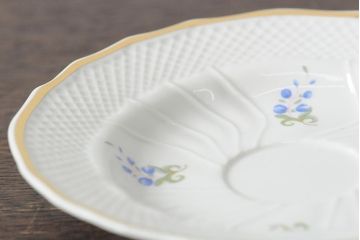 中古　ハンガリー　HOLLOHAZA(ホロハーザ)　Pannonia(パノニア)　バラ(薔薇)　カップ&ソーサー2客セット(洋食器)(R-044013)