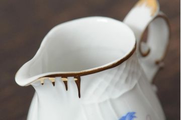 中古　ハンガリー　HOLLOHAZA(ホロハーザ)　Pannonia(パノニア)　カップ&ソーサー3客・クリーマー・シュガーポット　ティーセット(洋食器)(R-044016)