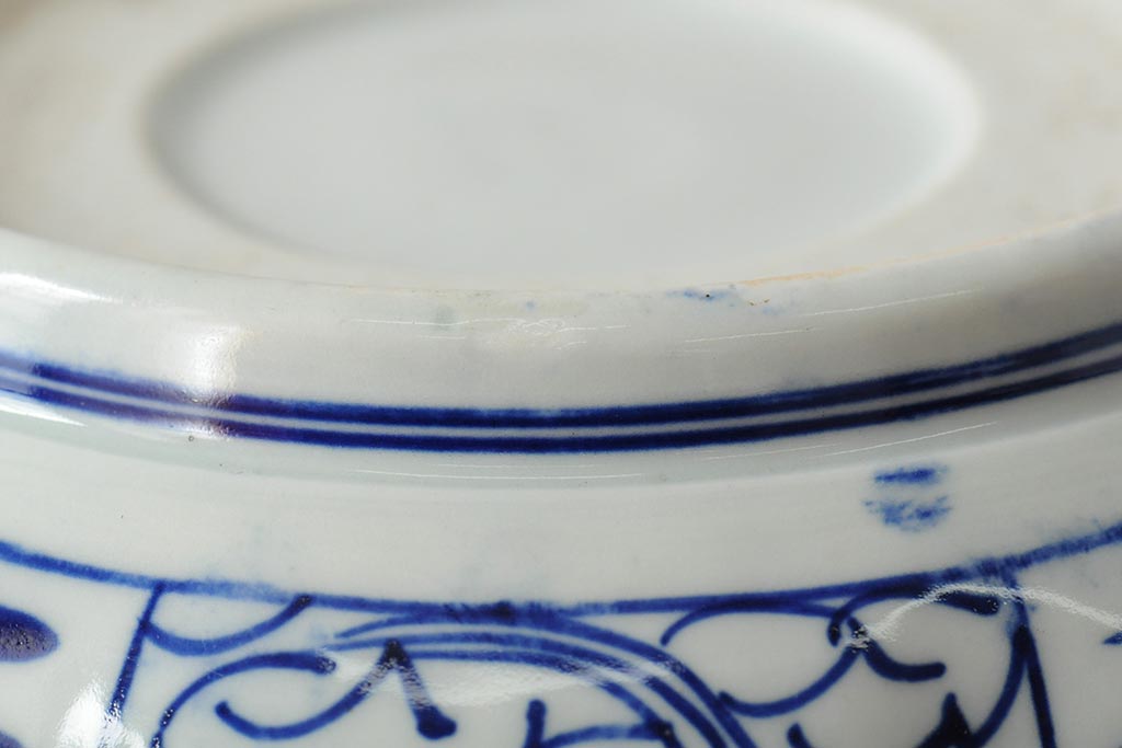 骨董　明治期　伊万里焼　ベロ藍　花と微塵唐草文深鉢(深皿、丼、和食器)(R-044018)