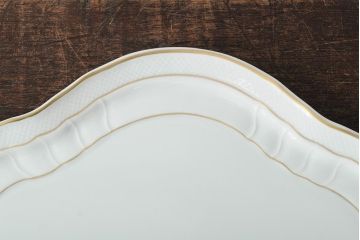 中古　ハンガリー　HOLLOHAZA(ホロハーザ)　Pannonia(パノニア)　プレート(トレー、変形皿、洋食器)(R-044020)