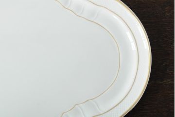 中古　ハンガリー　HOLLOHAZA(ホロハーザ)　Pannonia(パノニア)　プレート(トレー、変形皿、洋食器)(R-044020)