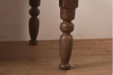 アンティーク家具　和製アンティーク　大正昭和初期　素朴な雰囲気が魅力のベッドフレーム(飾り棚、陳列棚)(R-044038)
