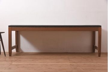 レトロ家具　昭和レトロ　昭和中期　ラワン材　昔懐かしい雰囲気の診察台(ソファベッド)(R-044043)