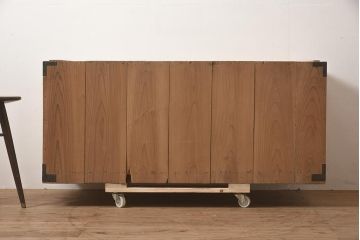 アンティーク家具　和製アンティーク　前面桐材　素朴な木肌が趣を感じさせる箪笥(和箪笥、衣装箪笥、引き出し、桐箪笥、桐たんす)(R-044052)