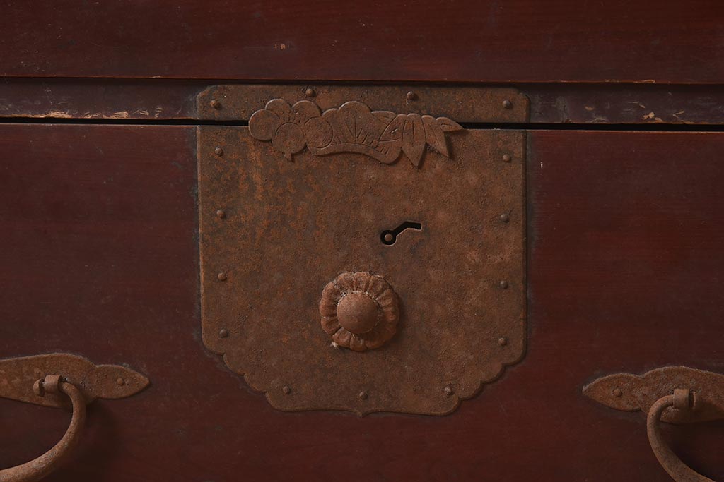 アンティーク家具　明治期　前面欅(ケヤキ)材の上品な二本松箪笥(重ね箪笥、時代箪笥、衣装箪笥)(R-044056)