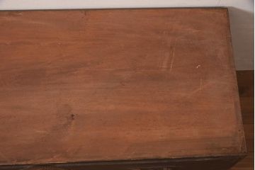 アンティーク家具　明治大正期　前面ケヤキ材　凝った丸金具が上品な印象の仙台箪笥ローボード(野郎箪笥、時代箪笥、衣装箪笥、テレビ台)(R-044057)