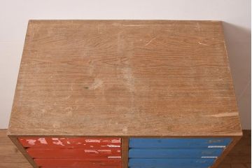 レトロ家具　昭和レトロ　昭和中期　図工室にありそうな趣たっぷりのチェスト(引き出し)(R-044066)