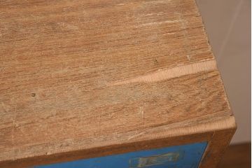 レトロ家具　昭和レトロ　昭和中期　図工室にありそうな趣たっぷりのチェスト(引き出し)(R-044066)