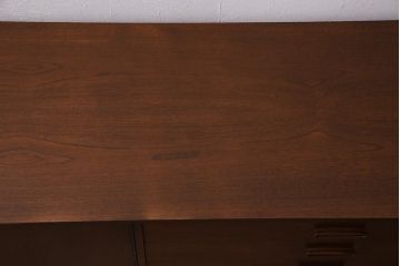 ヴィンテージ家具　北欧ビンテージ　チーク材　リメイク　木のぬくもり感じるローボード(収納棚、テレビボード、テレビ台)(R-044076)