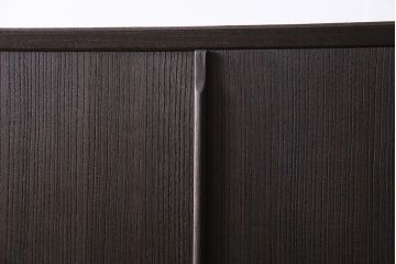 中古　伝統工芸品　長谷川進之介　衣装盆付き　牡丹図の前飾りが素敵な重ね加茂総桐箪笥(総桐たんす、和タンス、衣装箪笥、着物箪笥)(定価約120万円)(R-044122)