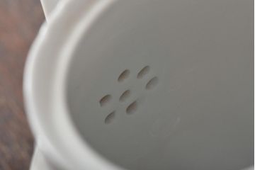 中古　ハンガリー　HOLLOHAZA(ホロハーザ)　Pannonia(パノニア)　ティーポット(洋食器)(R-044123)