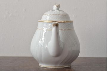 中古　ハンガリー　HOLLOHAZA(ホロハーザ)　Pannonia(パノニア)　ティーポット(洋食器)(R-044129)