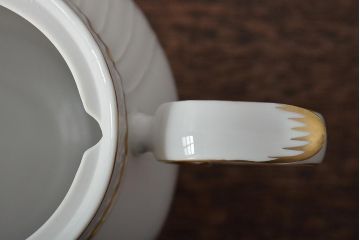 中古　ハンガリー　HOLLOHAZA(ホロハーザ)　Pannonia(パノニア)　ティーポット(洋食器)(R-044129)