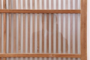アンティーク建具　幅広サイズ　ガラス入り　和の風情漂う格子戸2枚セット(ガラス戸、建具、引き戸)(R-044143)
