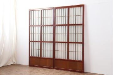 アンティーク建具　大正昭和初期　大正ロマン　赤褐色の木肌が美しいガラス戸2枚セット(引き戸、建具)(R-044151)