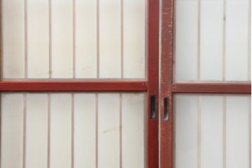 アンティーク建具　大正昭和初期　大正ロマン　赤褐色の木肌が美しいガラス戸4枚セット(引き戸、建具)(R-044153)