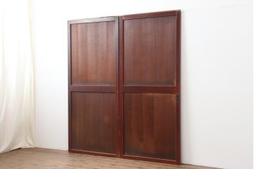 アンティーク建具　大正昭和初期　大正ロマン　柾目のまっすぐな木目が目を引く帯戸2枚セット(引き戸、板戸、建具)(R-044155)
