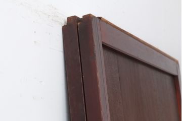 アンティーク建具　大正昭和初期　大正ロマン　柾目のまっすぐな木目が目を引く帯戸2枚セット(引き戸、板戸、建具)(R-044155)