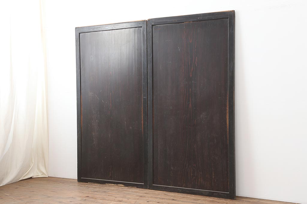 アンティーク建具　和製アンティーク　明治期　一枚板　格調高い和を演出する板戸2枚セット(建具、引き戸)(R-044163)