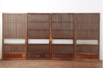 アンティーク建具　和製アンティーク　昭和初期　腰板ケヤキ材　裏障子付き　万本格子戸4枚セット(帯ガラス戸、引き戸)(R-044169)