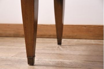 中古　DREXEL HERITAGE(ドレクセルヘリテイジ)　Triune(トライユン)　カクテルテーブル(センターテーブル、リビングテーブル)(定価約21万円)(R-044170)