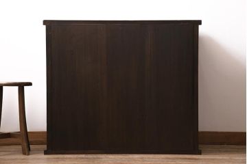 アンティーク家具　上手物　前面ケヤキ　玉杢や凝ったつくりが素晴らしい組子入り関東水屋箪笥・上段(茶箪笥)(R-044171)