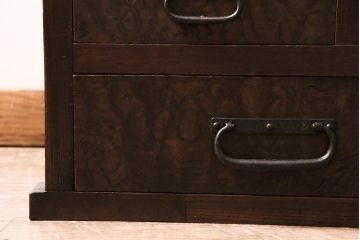 アンティーク家具　上手物　前面ケヤキ　玉杢や凝ったつくりが素晴らしい組子入り関東水屋箪笥・重ね(茶箪笥)(R-044173)