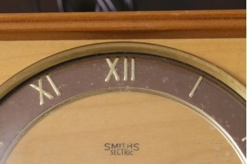ジャンク品　ヴィンテージ雑貨　イギリス　SMITHS SECTRIC　置き時計(ディスプレイ雑貨、ビンテージ)(R-044177)