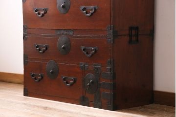 アンティーク家具　和製アンティーク　明治大正期　前面ヒノキ(檜)材　和の趣溢れる佇まいが魅力の重ね箪笥(タンス、衣装箪笥、引き出し)(R-044183)