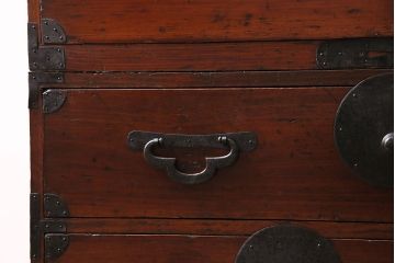 アンティーク家具　和製アンティーク　明治大正期　前面ヒノキ(檜)材　和の趣溢れる佇まいが魅力の重ね箪笥(タンス、衣装箪笥、引き出し)(R-044183)