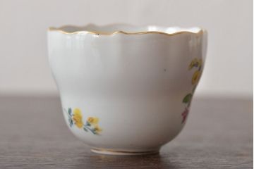 ドイツ　MEISSEN(マイセン)　フラワー朝顔・カップ&ソーサー　ドラゴン・ミニフラワーベース(洋食器、花器、花瓶)(R-044184)
