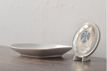 ハンガリー　HOLLOHAZA(ホロハーザ)　スクエアプレート　ディスプレイ(小皿、置物、洋食器)(R-044186)