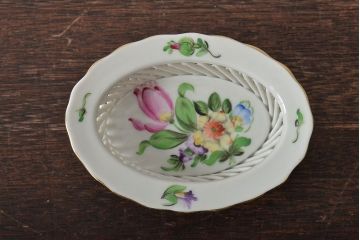 中古　ハンガリー　HEREND(ヘレンド)　ハンドル付リング入れ・バスケット・深皿(小物入れ、アクセサリートレイ、小鉢)(R-044187)