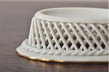 中古　ハンガリー　HEREND(ヘレンド)　ハンドル付リング入れ・バスケット・深皿(小物入れ、アクセサリートレイ、小鉢)(R-044187)