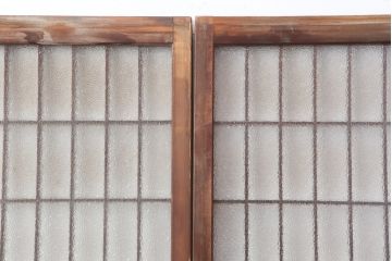 アンティーク建具　昭和中期　ダイヤガラス入り　和モダンな空間づくりにおすすめなガラス障子戸2枚セット(引き戸、建具)(R-044189)