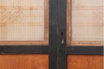 アンティーク建具　昭和初期　一枚板　上品な和の雰囲気漂う組子帯戸3枚セット(板戸、ガラス帯戸、引き戸)(R-044193)