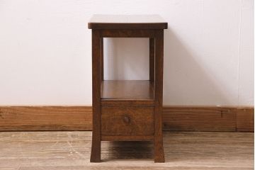 アンティーク家具　和製アンティーク　昭和中期　ナラ材　レトロな佇まいが魅力的なサイドテーブル(花台)(R-044196)