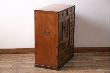 和製アンティーク　昭和初期　楓材　指物家具　職人のセンスと技の詰まった上手物の戸棚(チェスト、引き出し)(R-044198)