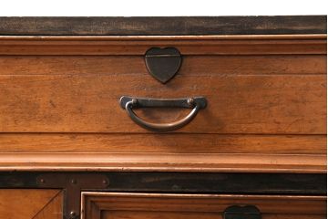 和製アンティーク　昭和初期　楓材　指物家具　職人のセンスと技の詰まった上手物の戸棚(チェスト、引き出し)(R-044198)