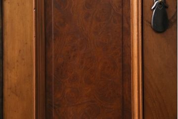 和製アンティーク　昭和初期　楓材　指物家具　職人のセンスと技の詰まった上手物の戸棚(チェスト、引き出し)(R-044198)