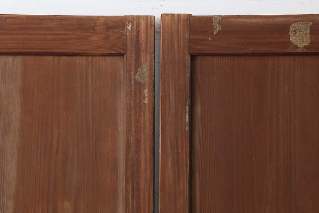 アンティーク建具　明治大正期　使いこまれた木が味わい深い板戸2枚セット　(R-044208)