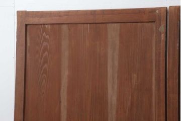 アンティーク建具　明治大正期　使いこまれた木が味わい深い板戸2枚セット(帯戸、引き戸、建具)(R-044208)