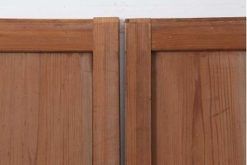 アンティーク建具　明治大正期　使いこまれた木が味わい深い板戸2枚セット(帯戸、引き戸、建具)(R-044208)